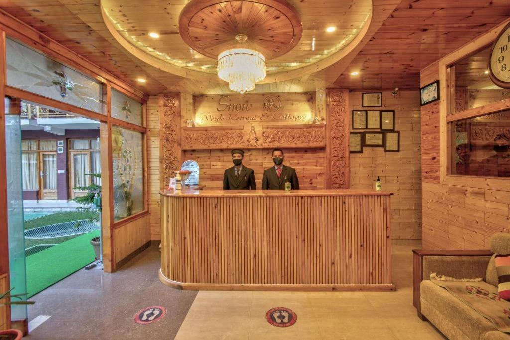 Snow Peak Retreat Hotel - Manali (Himachal Pradesh) — Foto’s 2